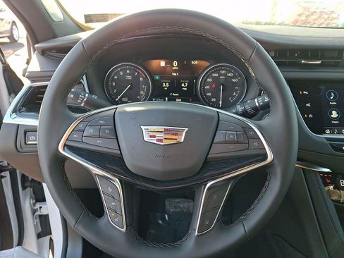 New 2026 Cadillac XT5 Premium Luxury w/ Driver Assist Package FWD image 10