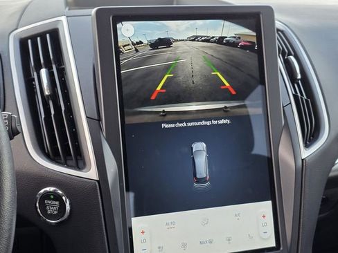 Used 2022 Ford Edge SEL w/ Convenience Package image 10