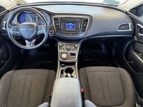 Used 2015 Chrysler 200 Limited w/ Convenience Group FWD image 13