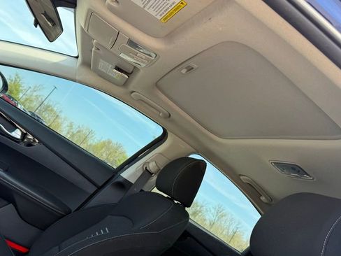 Used 2019 Kia Forte S w/ S Premium Package FWD image 8