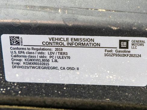 Used 2019 Chevrolet Malibu Hybrid FWD image 18