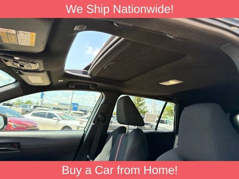 Used 2024 Toyota Corolla Cross AWD Hybrid w/ Moonroof Package image 11