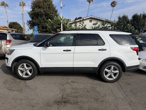Used 2018 Ford Explorer FWD image 6