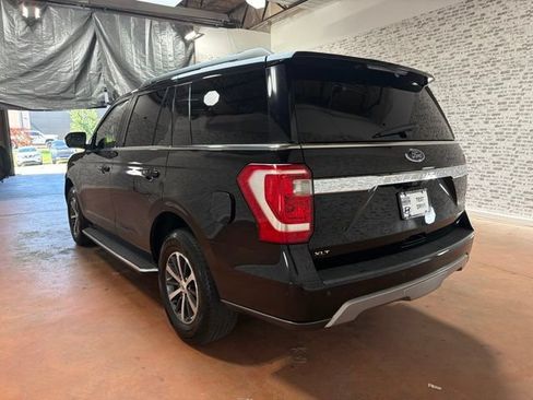 Used 2019 Ford Expedition XLT w/ Equipment Group 202A RWD image 5