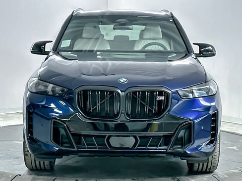 New 2026 BMW X5 M60i w/ Executive Package image 10