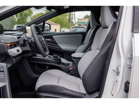 New 2026 Subaru Uncharted AWD image 15