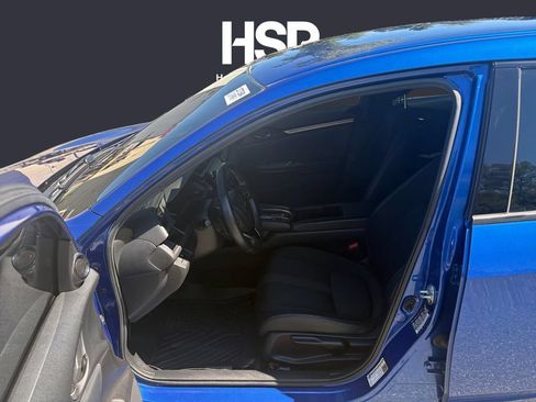 Used 2020 Honda Civic Sport image 9
