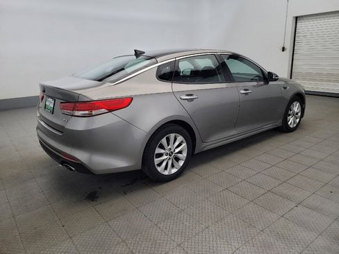 Used 2018 Kia Optima EX w/ Premium Package image 10