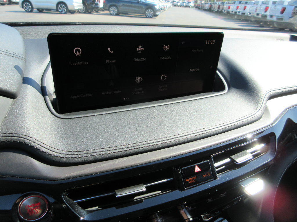 Used 2023 Acura MDX w/ Advance Package AWD/4WD image 30