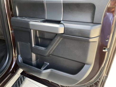 Used 2018 Ford F150 XLT w/ Equipment Group 302A Luxury image 10