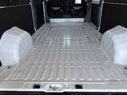 Used 2026 RAM ProMaster 2500 w/ Convenience Group FWD image 19