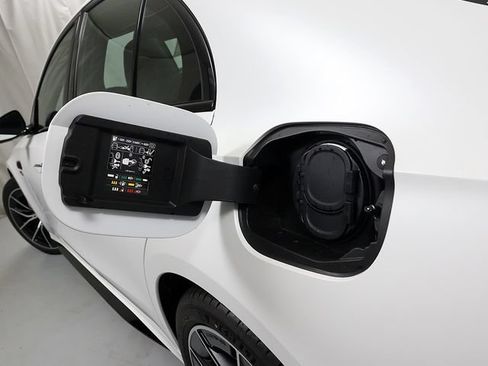 New 2027 Mercedes-Benz E 53 AMG e 4MATIC Sedan image 10