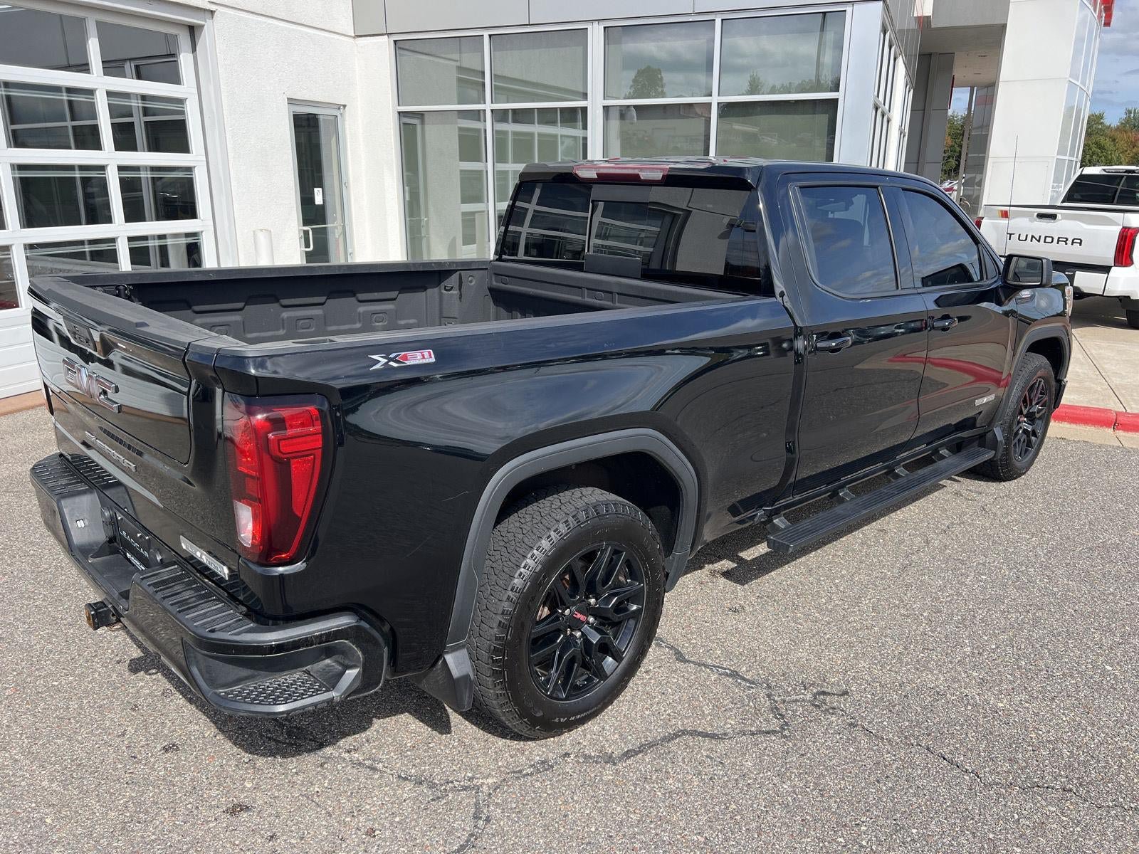 Used 2021 GMC Sierra 1500 Elevation AWD/4WD image 9