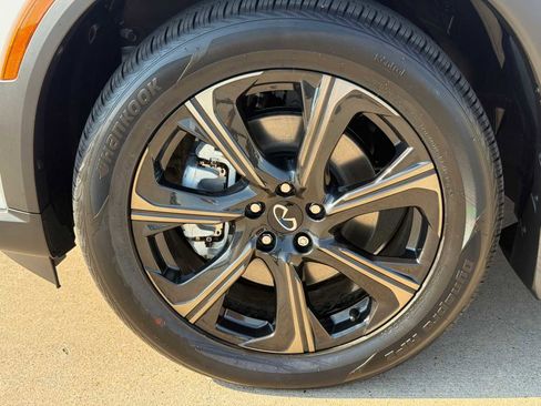 New 2026 INFINITI QX60 Autograph w/ Dark Cargo Package image 9