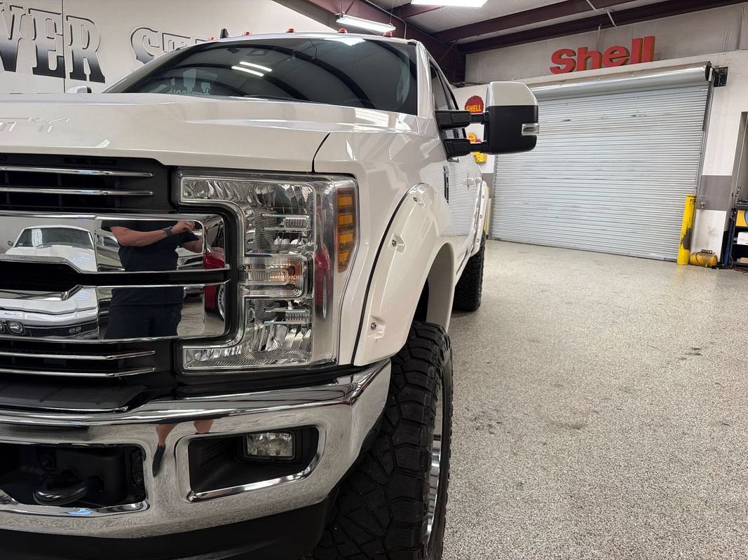 Used 2019 Ford F250 Lariat w/ Lariat Ultimate Package AWD/4WD image 13