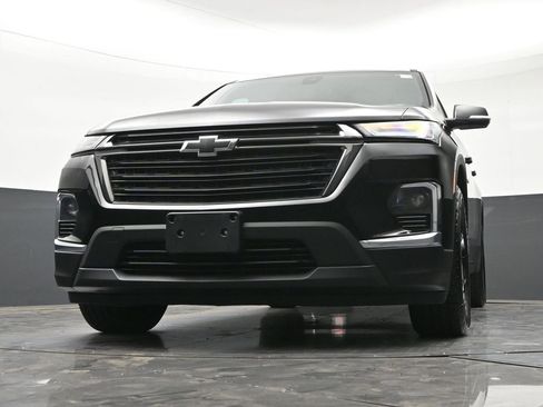 Used 2023 Chevrolet Traverse LT w/ Midnight/Sport Edition AWD/4WD image 31