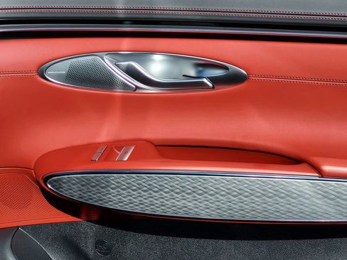 New 2026 Genesis GV70 2.5T Sport Prestige image 13