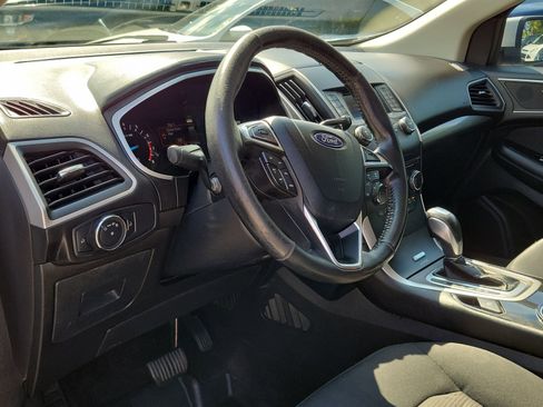 Used 2015 Ford Edge SEL AWD/4WD image 10