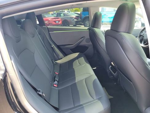 Used 2025 Tesla Model 3 Long Range RWD image 16
