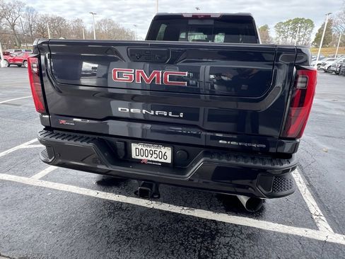 Certified 2024 GMC Sierra 2500 Denali w/ Technology Package image 6