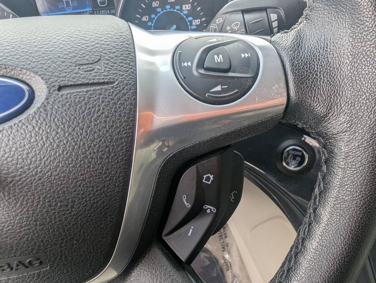 Used 2014 Ford Escape Titanium w/ Equipment Group 401A AWD/4WD image 15