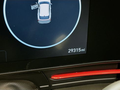 Used 2024 Hyundai Kona N Line image 19