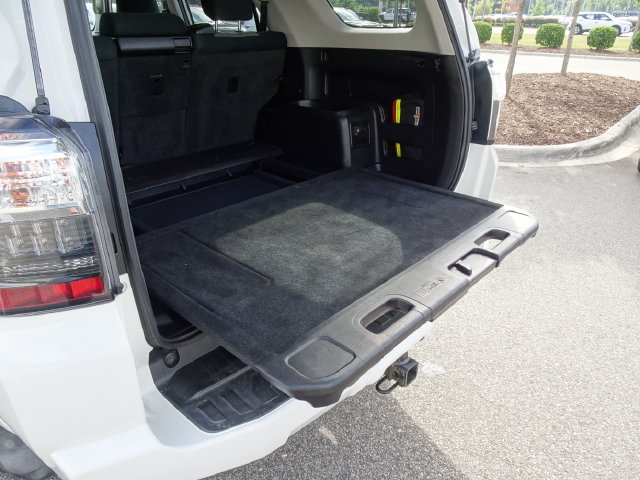 Used 2015 Toyota 4Runner SR5 RWD image 29