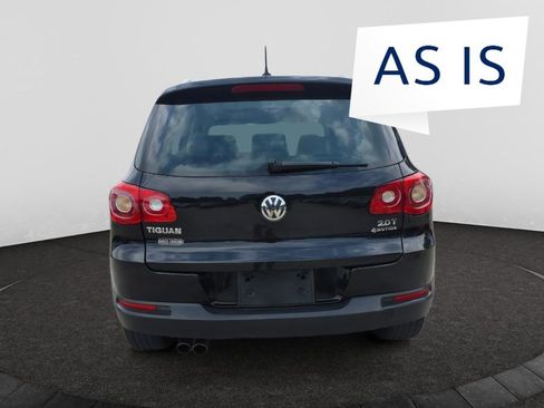 Used 2010 Volkswagen Tiguan Wolfsburg Edition AWD/4WD image 4
