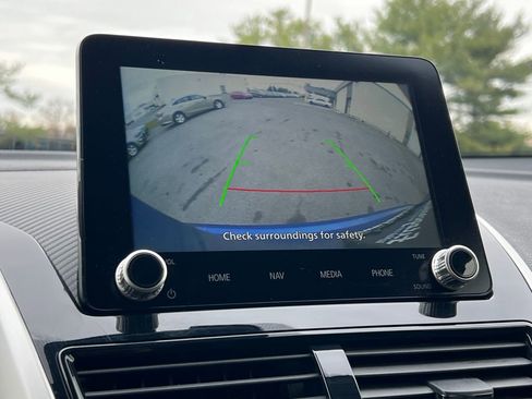 Used 2024 Mitsubishi Eclipse Cross SE image 28