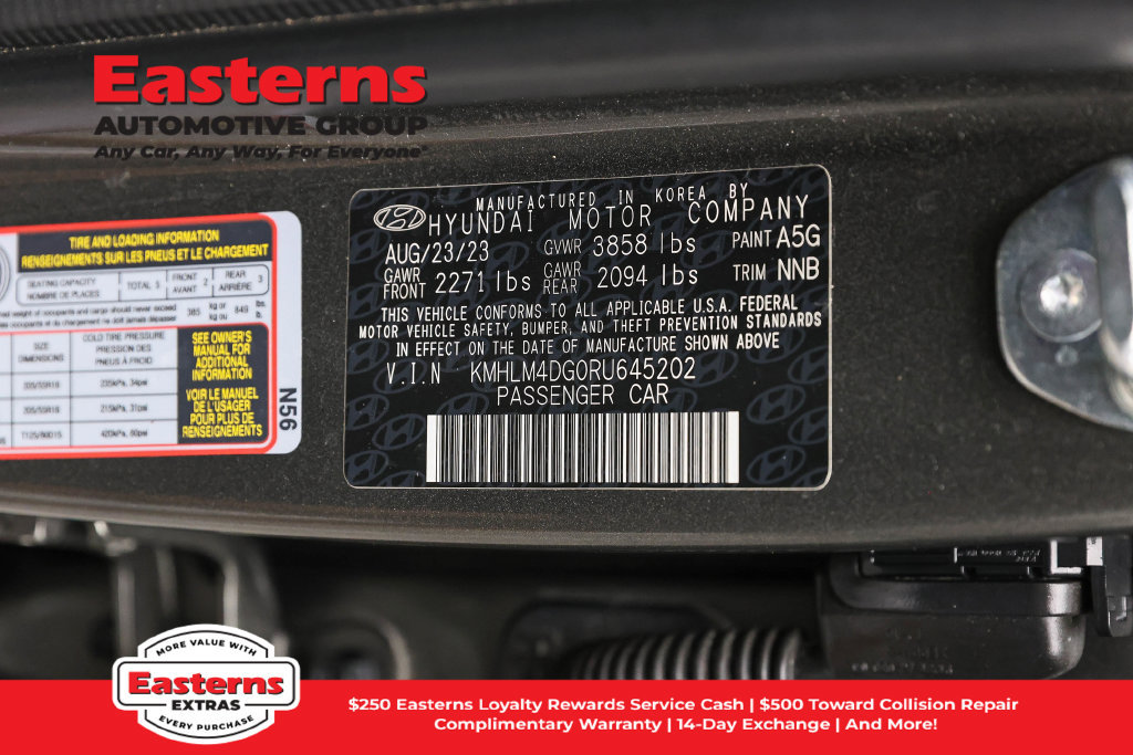 Used 2024 Hyundai Elantra SEL FWD image 34