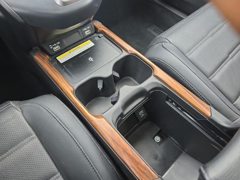Used 2022 Honda CR-V Touring image 25