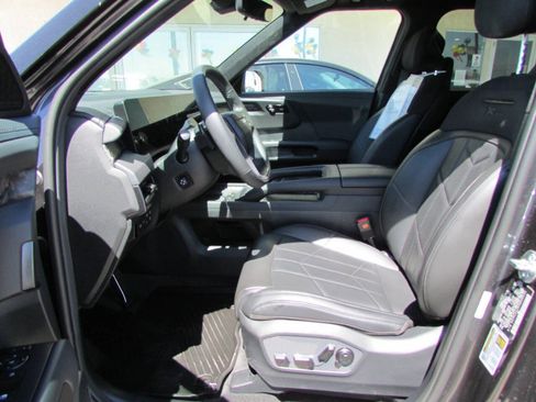 Used 2027 Kia Telluride SX Prestige X-Pro AWD/4WD image 14