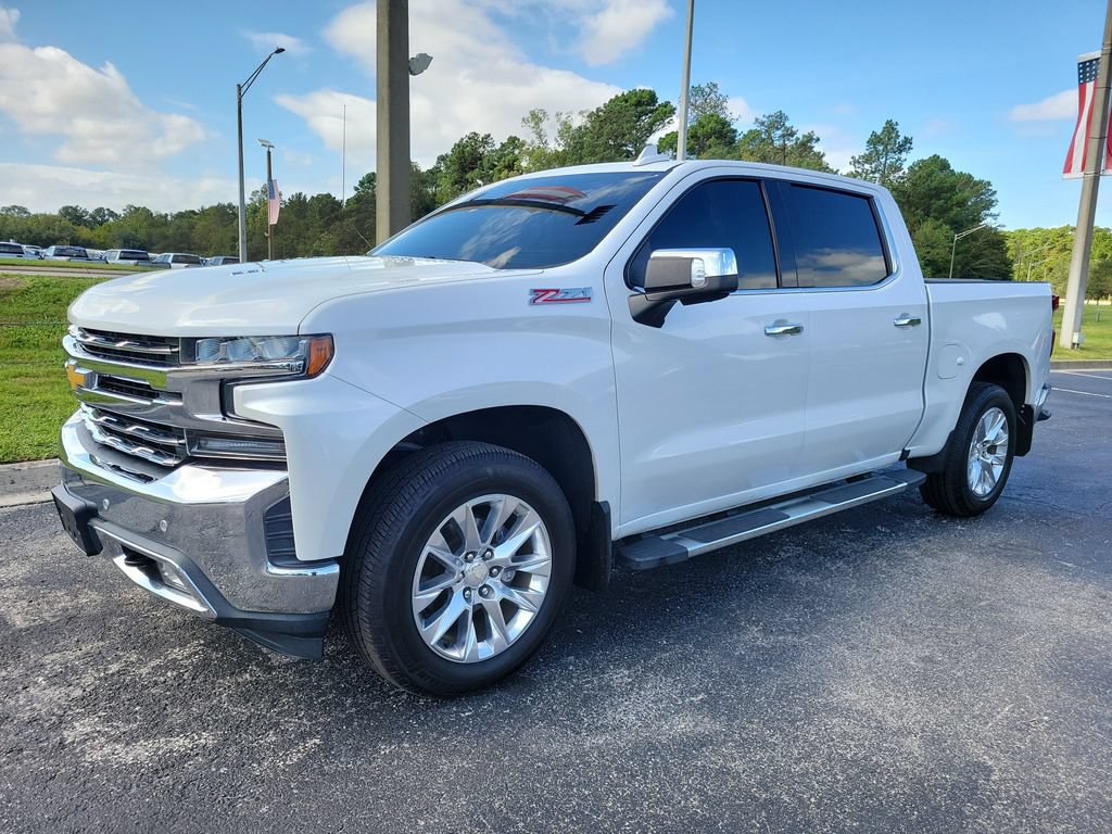 Used 2020 Chevrolet Silverado 1500 LTZ w/ LTZ Premium Package AWD/4WD image 2