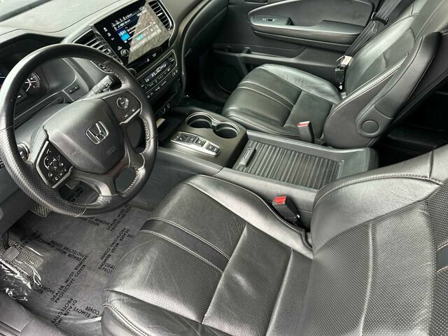 Used 2023 Honda Passport TrailSport image 10