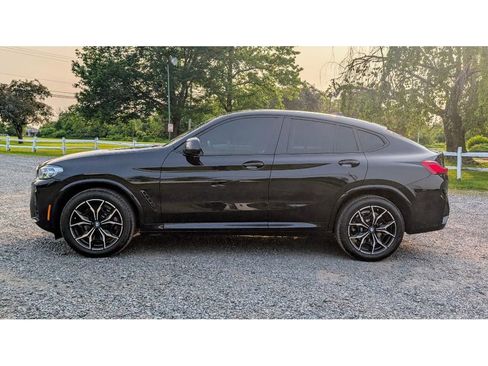 Used 2022 BMW X4 xDrive30i w/ M Sport Package 2 image 4