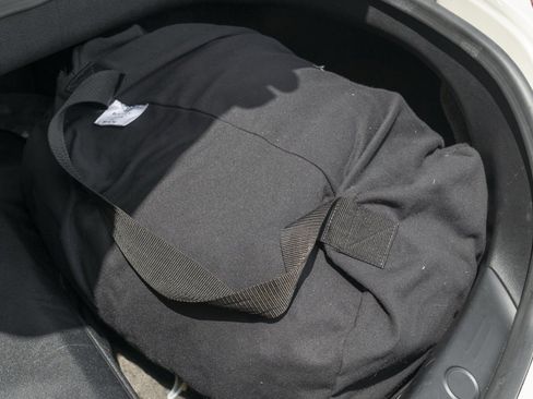 Used 2011 Bentley Continental GTC image 41