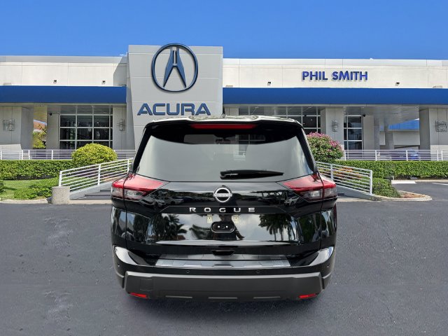 Used 2025 Nissan Rogue SV FWD image 6