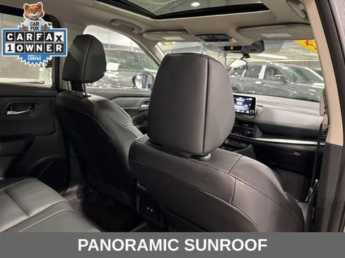 Used 2024 Nissan Rogue SV w/ SV Premium Package image 25