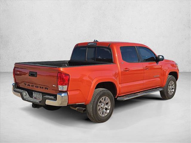 Used 2017 Toyota Tacoma SR5 w/ Tow Package RWD image 5