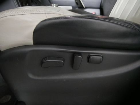 Used 2019 INFINITI QX80 Limited w/ All-Season Package AWD/4WD image 17