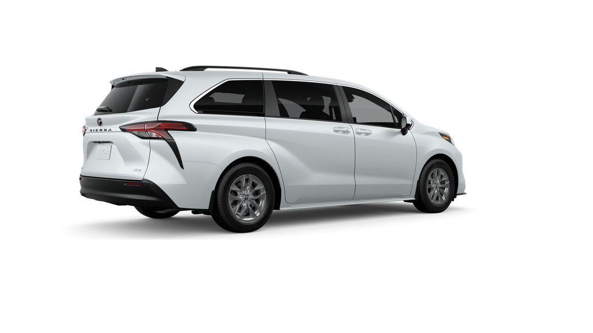 Certified 2026 Toyota Sienna XLE FWD image 40