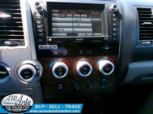 Used 2012 Toyota Tundra Limited w/ Platinum Pkg AWD/4WD image 13