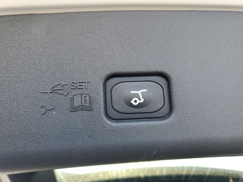 New 2026 Lincoln Nautilus Reserve image 34