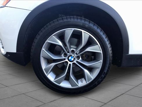 Used 2017 BMW X3 xDrive28i image 10