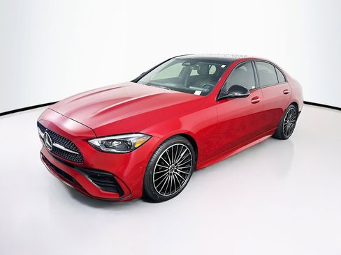 Used 2024 Mercedes-Benz C 300 Sedan image 3