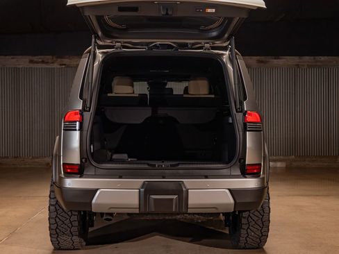 Used 2025 Lexus GX 550 image 9