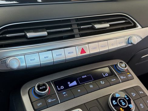 Used 2022 Hyundai Palisade Calligraphy AWD/4WD image 11
