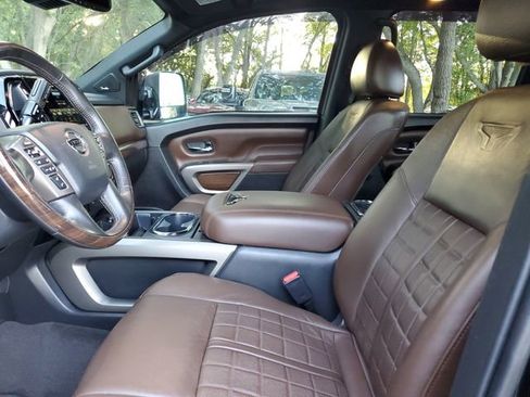 Used 2021 Nissan Titan Platinum Reserve w/ Moonroof Package image 20