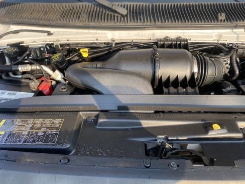 Used 2010 Ford E-250 and Econoline 250 image 29