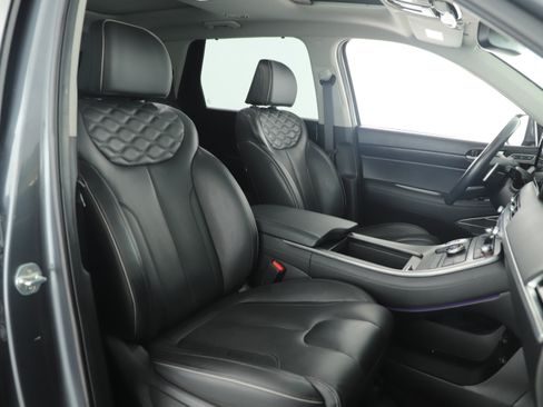 Used 2022 Hyundai Palisade Limited image 6